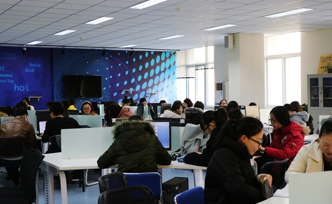 http://news.xisu.edu.cn/__local/1/F3/17/F5477FCFEEA0756BCC1789606DD_3FBBCEC4_3495D.jpeg